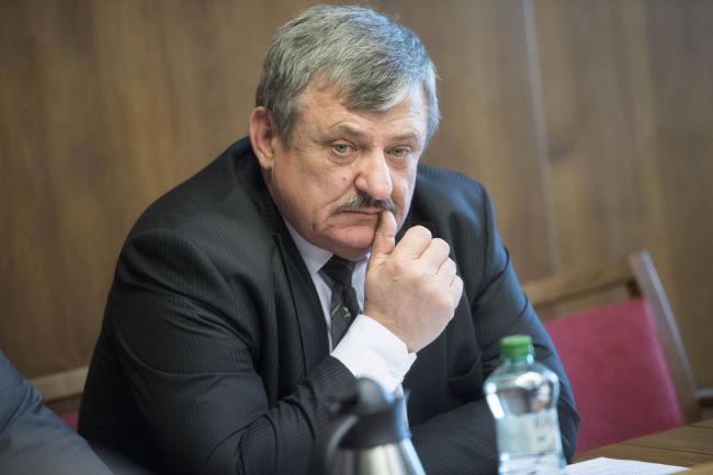 Špirko si svoje vystúpenie načasoval, tvrdí Hrnko, Most hovorí o závažnom obvinení