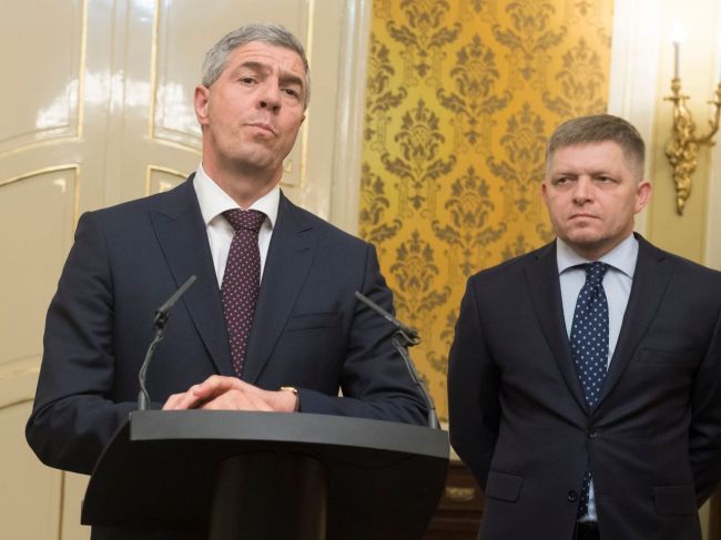 KDH hovorí o možnosti referenda, SMK o sklamaní Maďarov na Slovensku