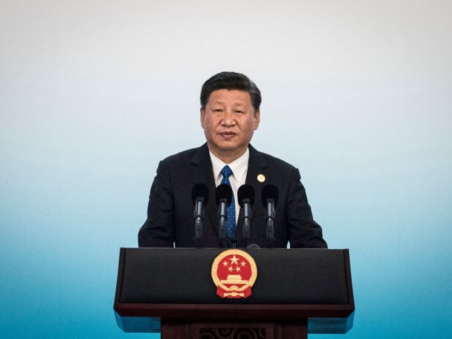 Čínsky parlament potvrdil Si Ťin-pchinga vo funkcii prezidenta