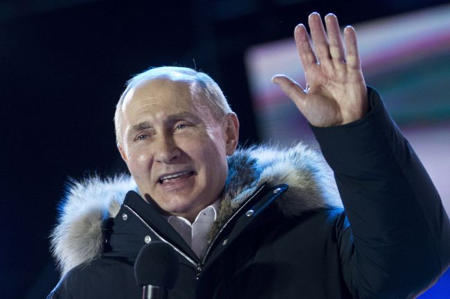 Putin získal podľa oficiálnych výsledkov vyše 76 percent hlasov