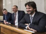 Fico, Kaliňák a Žitňanská budú v parlamente zasadať na nových postoch