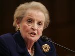 Albrightová: Nenechajme fašizmus nepovšimnutý, kým nebude neskoro