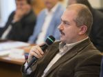ĽSNS chce mimovládky financované zahraničím v povinnom registri agentov