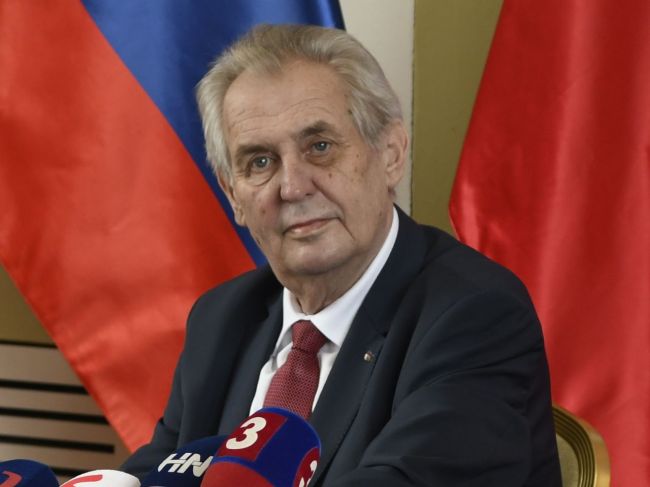 Zeman: Útok na Sýriu bol „kaubojský” projekt