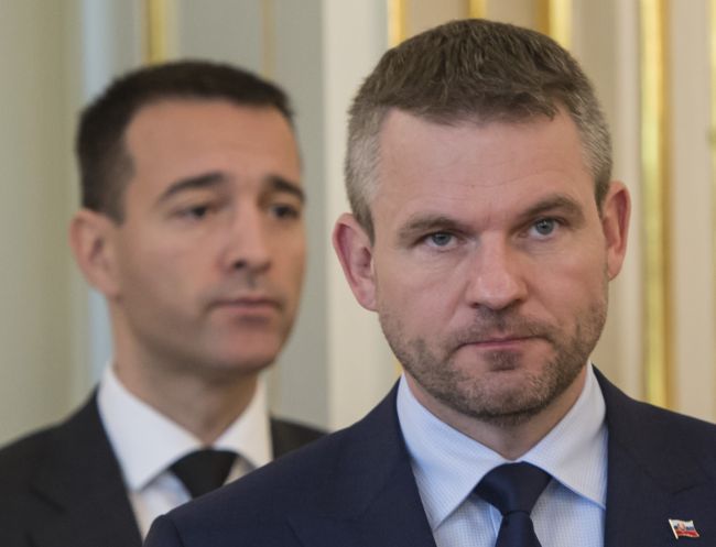 Premiér: Je nutné, aby som zodpovednosť za najbližšie kroky na MV prevzal osobne