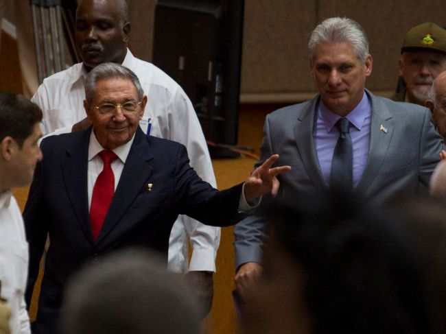 Kuba má nového prezidenta, má rád Rolling Stones a používa iPad