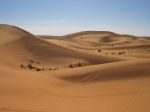 Saharský piesok bude nad naším územím aj dnes. V týchto oblastiach ho určite očakávajte