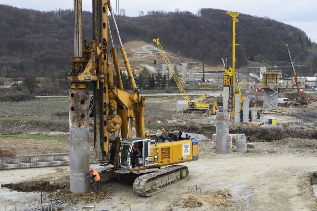 Na stavbe úseku D1 pri Košiciach došlo k tragickej udalosti