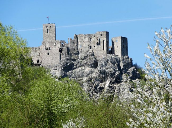 Na hradoch Žilinského kraja sa začína letná turistická sezóna
