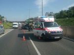 Bratislavskí hasiči zasahujú pri hromadnej nehode