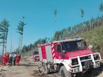 Video: Viac ako 80 hasičov hasí požiar vo Vysokých Tatrách