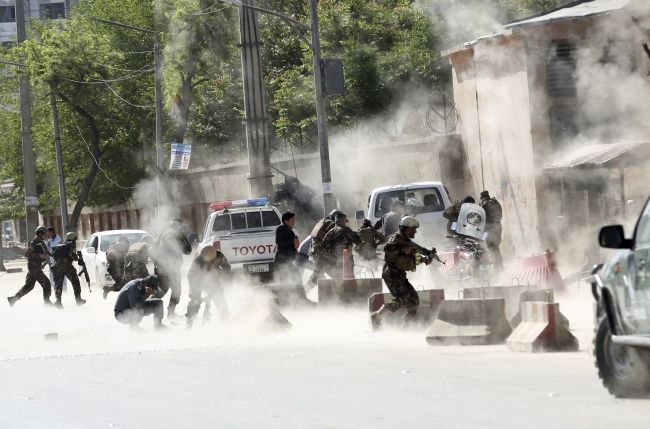 Útok Talibanu na policajnú hliadku si vyžiadal najmenej 5 mŕtvych