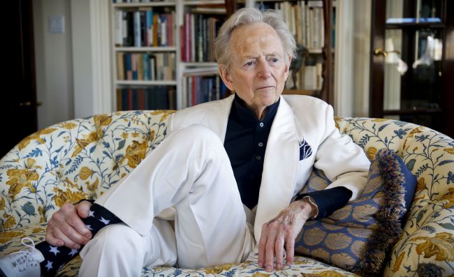 Zomrel americký spisovateľ Tom Wolfe