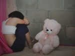 Slovák sa pred súdom priznal k znásilneniu troch nevlastných dcér