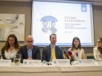 Stovky súkromných firiem pomôžu úradníkom, ktorí sa odvážia oznámiť korupciu