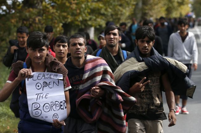 Maďarská vláda: V otázke migrácie by mal rozhodovať až nový Európsky parlament