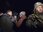 Situácia v Donbase eskaluje; dvaja mŕtvi a deväť zranených ukrajinských vojakov