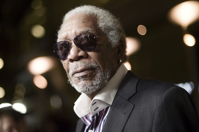 Morgan Freeman sa ospravedlnil ženám, ktoré ho obvinili z obťažovania