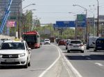 V Bratislave spomaľujú dopravu viaceré nehody, pozor aj na aquaplaning