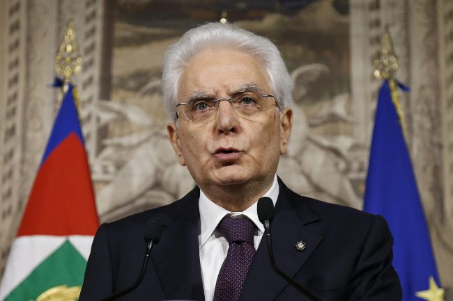 Taliansky prezident Mattarella zrejme pripravuje dočasnú vládu