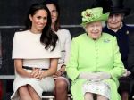 Kráľovná Alžbeta II. a Meghan absolvovali prvú spoločnú cestu