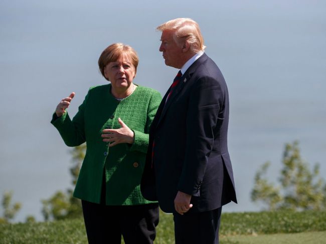 Merkelová protirečila Trumpovi v posúdení vývoja kriminality v Nemecku