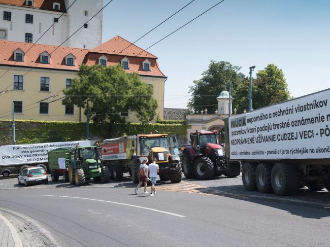 Ministerka Matečná nesie časť zodpovednosti za zničené životy farmárov, tvrdí SaS