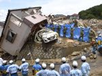 Počet obetí prudkých dažďov v Japonsku dosiahol 100