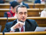 Rajtár podáva trestné oznámenie pre údajné podvody v Bonaparte