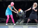 Ruská polícia skúma, či aktivisti Pussy Riot nespáchali v Lužnikách trestný čin