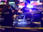 Ozbrojenec zastrelil v Toronte mladú ženu, ďalších 13 zranil