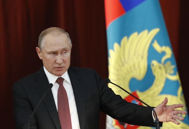 Putin pozval Trumpa do Moskvy, očakáva však vytvorenie správnych podmienok