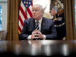 Trump popiera, že by vopred vedel o spornom predvolebnom stretnutí