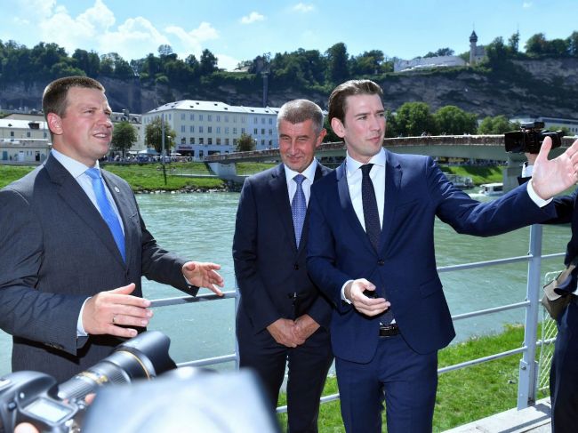 Babiš v Rakúsku riešil migráciu i brexit a zostal čas aj na kultúru