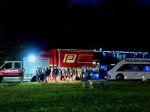 Desať detí odviezli do nemocnice, keď sa pokazila klimatizácia autobusu