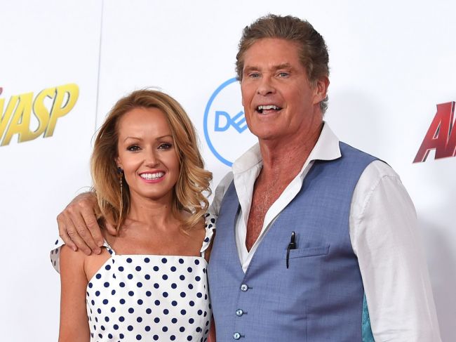 Americký herec David Hasselhoff sa tretí raz oženil