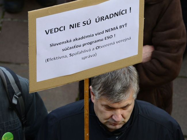 V piatok bude protestné zhromaždenie k situácii v Slovenskej akadémii vied