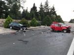 Čelná zrážka dvoch vozidiel si vyžiadala život 60-ročného muža