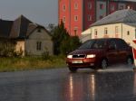 Českom sa preženú silné búrky, dôjde aj k ochladeniu