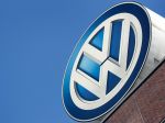 VW odstavuje vozidlá na budúcom berlínskom letisku v Schönefelde