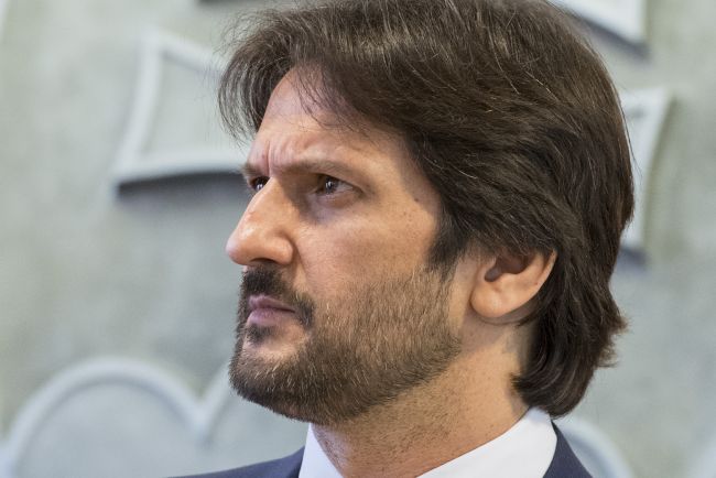 Kaliňák by mal podľa SaS vrátiť poslanecký mandát