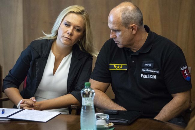Iniciatíva Chceme veriť sa so Sakovou nezhodla na návrhu novely zákona o Policajnom zbore