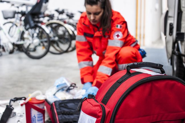 Záchranári pri ošetrení bezdomovca zo zariadenia Resoty pochybili