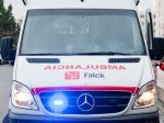 Muža privalil strom, privolaný bol aj záchranársky vrtuľník