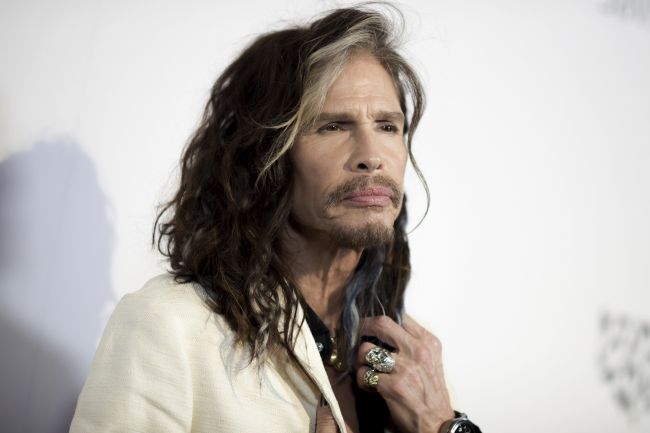 Steven Tyler žiada Trumpa, aby prestal používať jeho pieseň