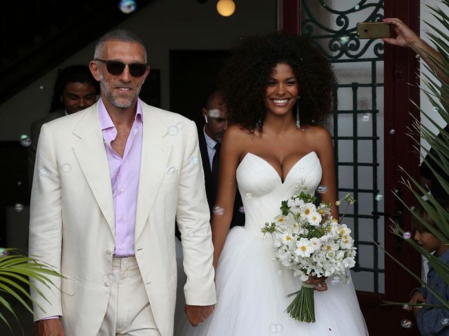 Francúzsky herec Vincent Cassel je opäť ženatý, jeho vyvolenou sa stala modelka