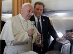 Pápež František pricestoval na dvojdňovú návštevu Írska