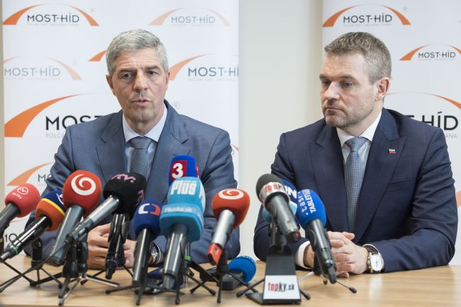 Most-Híd je pripravený rokovať o zúžení imunity, opozícia je zdržanlivá