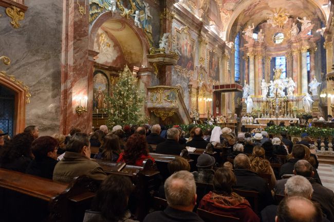 Prieskum: Česko už nie je krajinou neveriacich; pribúda tam ľudí, ktorí veria v Boha