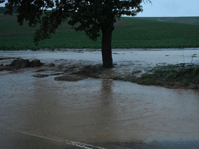 Pri Prešove vyhlásili 3. stupeň povodňovej aktivity